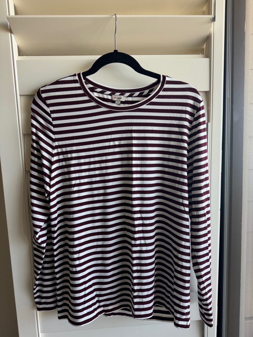 Striped Long Sleeve Tee in White & Brown!🤎🤍🤎🤍🤎🤍🤎🤍🤎